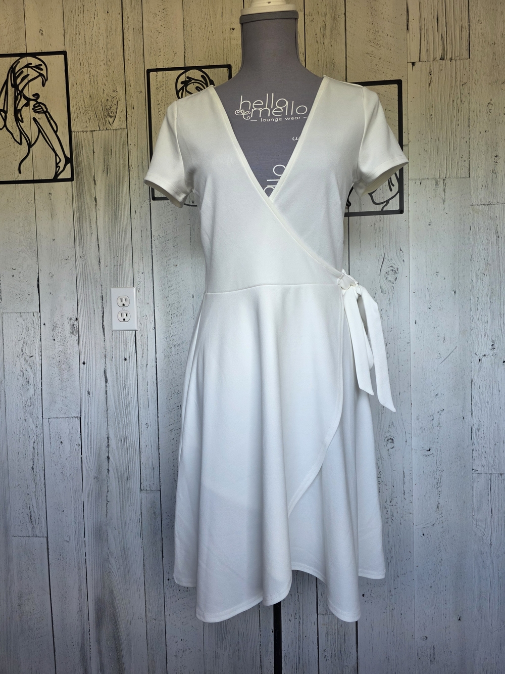 Revamped Ivory Faux Wrap Midi Dress | XL | Short Sleeve Tie Waist